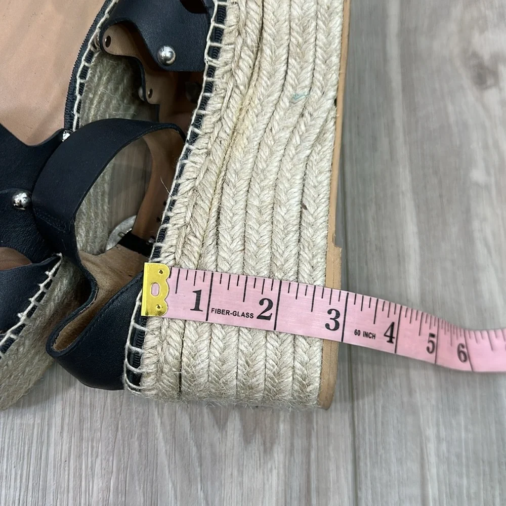 Aquatalia Brianne leather studded espadrille sandals size 7